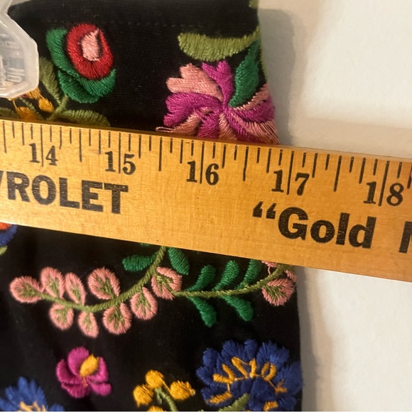 Zara Black Embroidery Skirt Colorful Flowers Size Medium - Picture 5 of 8